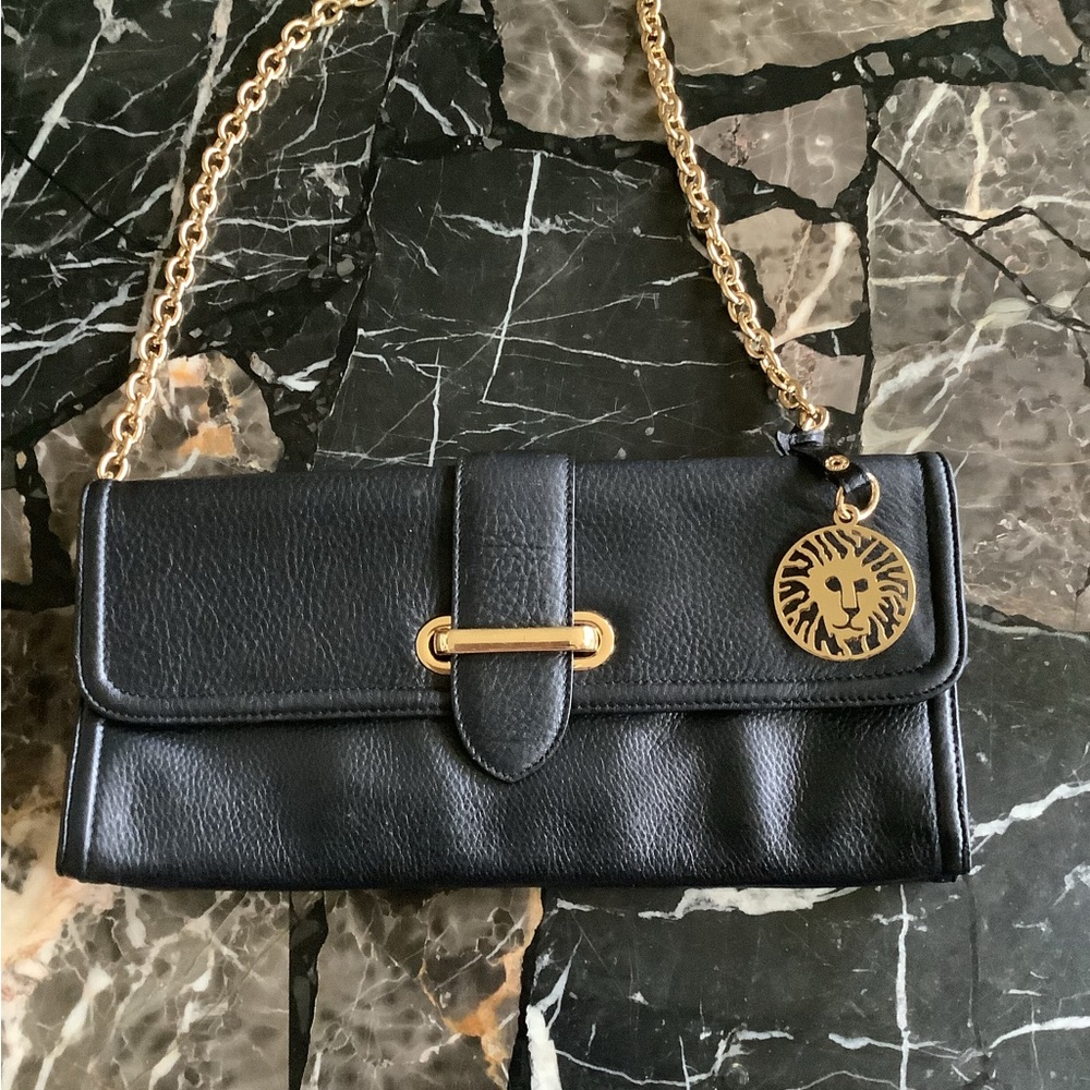 Vintage large Anne Klein black pebbled leather envelope chain strap shoulder bag